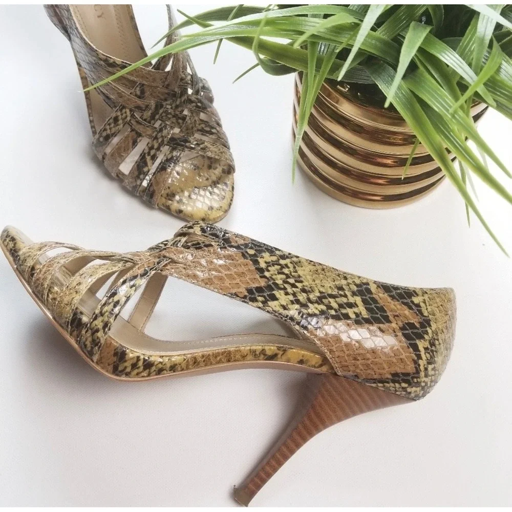 Ellen Tracy Ventura‎ Snakeskin Print Strappy Stiletto Heels Brown Tan Womens 7M